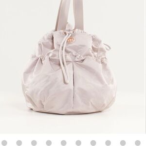 Lululemon Bliss Bag
